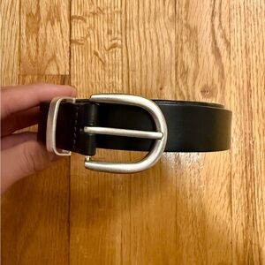 Levi’s Women Phoebe Leather Belt